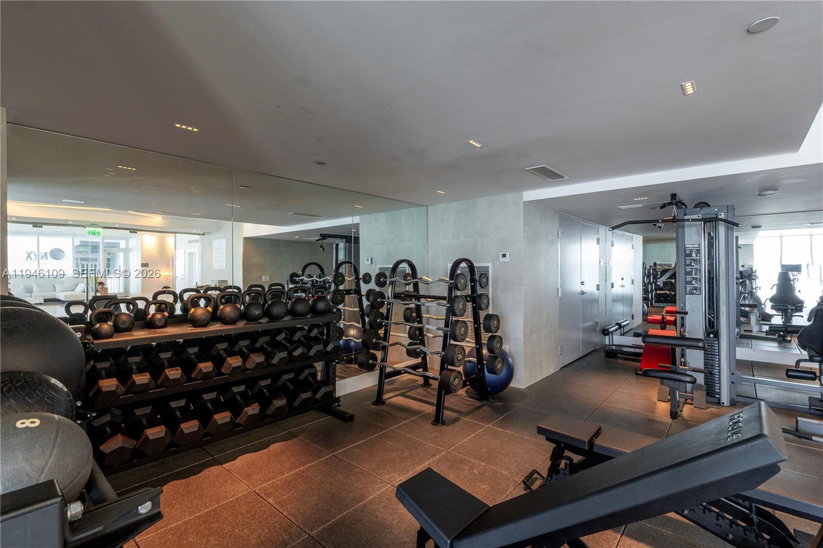 STAR LOFTS ON THE BAY CON - Residential