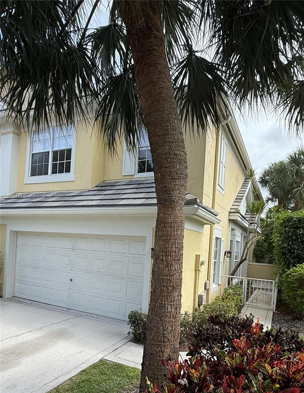 Photo of 5447 Grand Park Pl, Boca Raton, FL 33486 (MLS # A11854418)