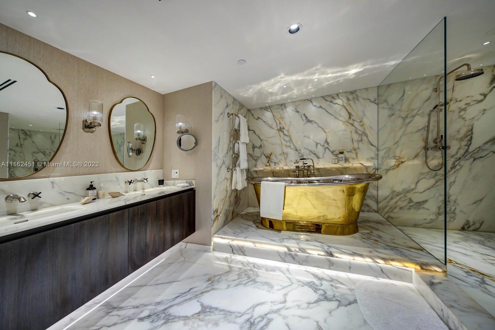 MOSAIC ON MIAMI BEACH CON - Residential