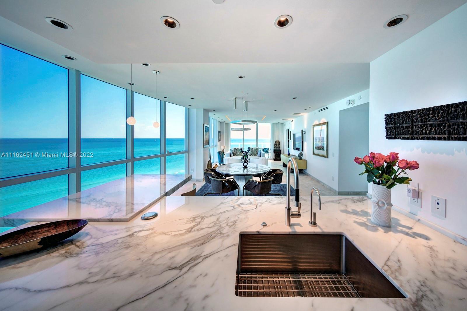 MOSAIC ON MIAMI BEACH CON - Residential