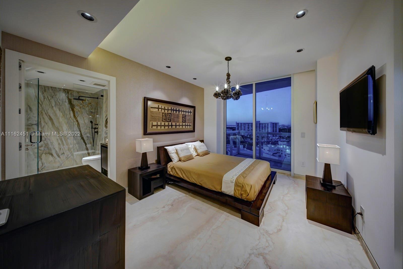 MOSAIC ON MIAMI BEACH CON - Residential