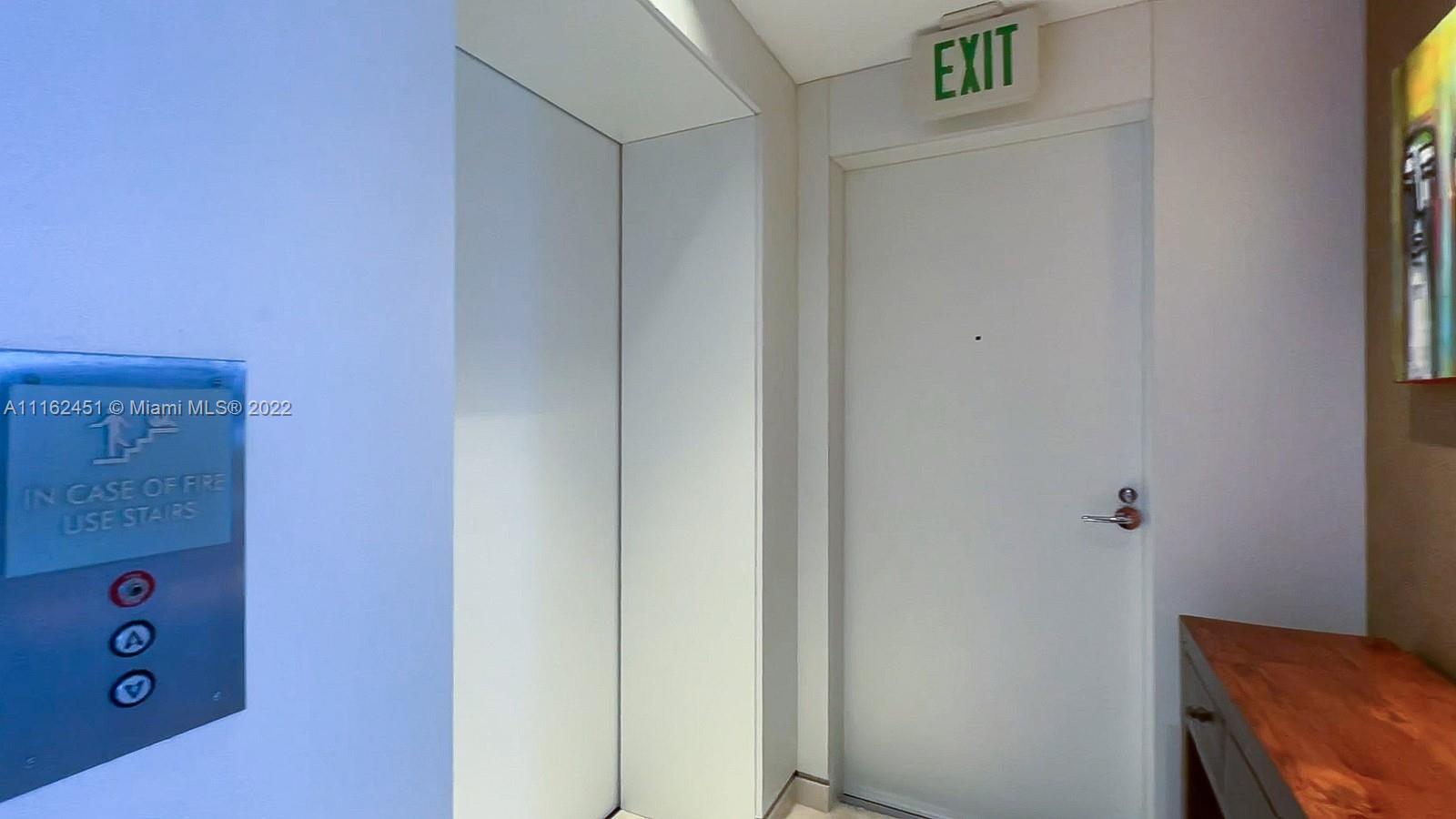 MOSAIC ON MIAMI BEACH CON - Residential