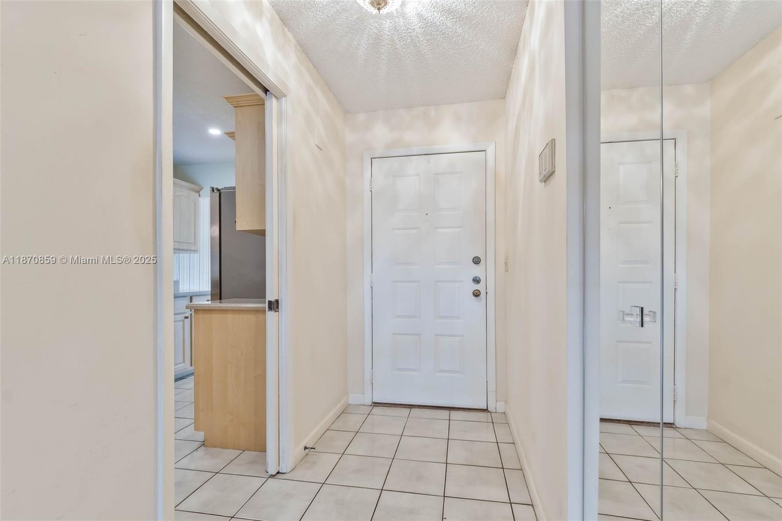 KINGS COURT WEST - Residential