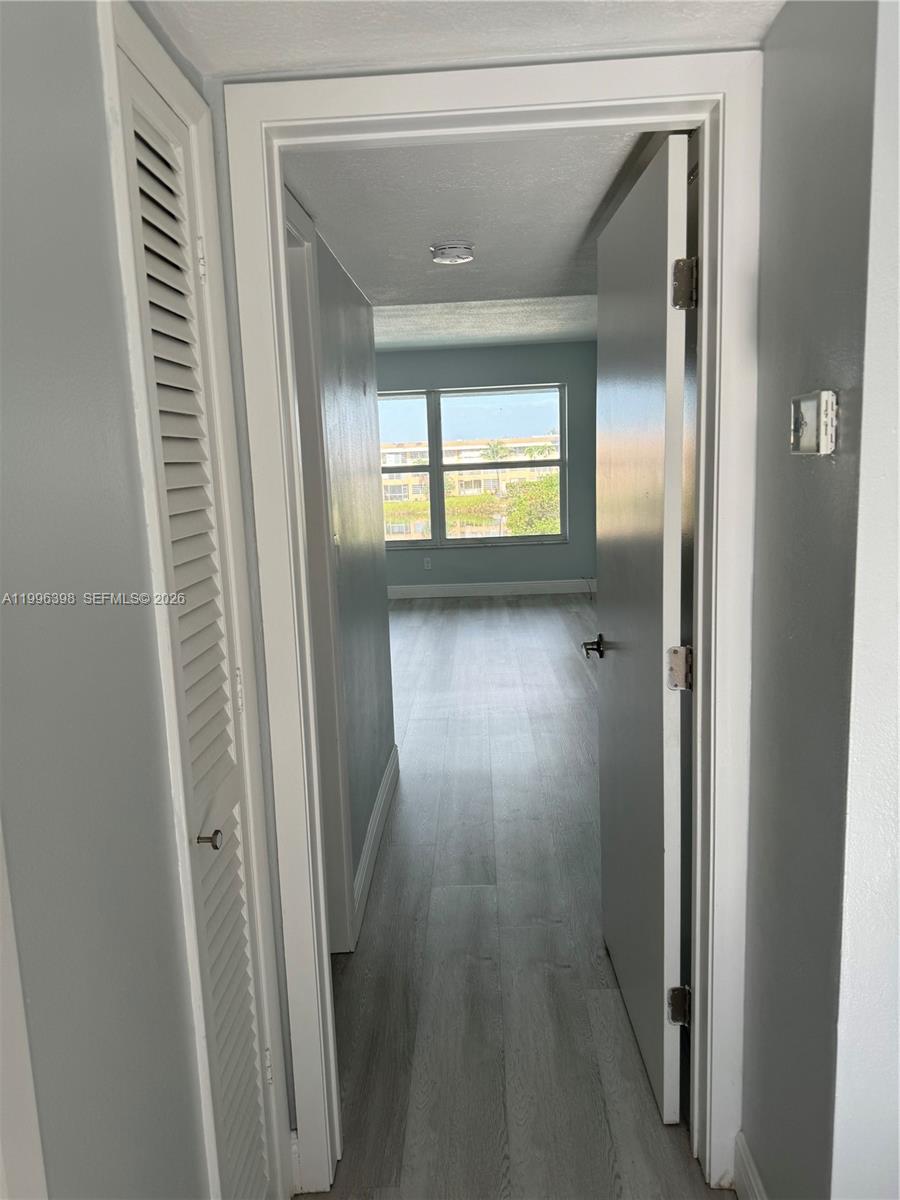 SECOND FORUM CONDO - Residential