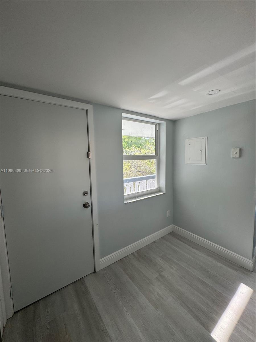 SECOND FORUM CONDO - Residential