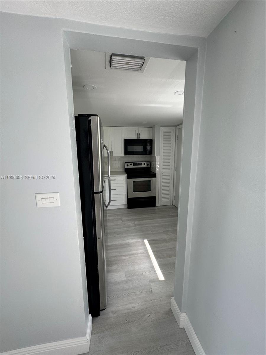 SECOND FORUM CONDO - Residential