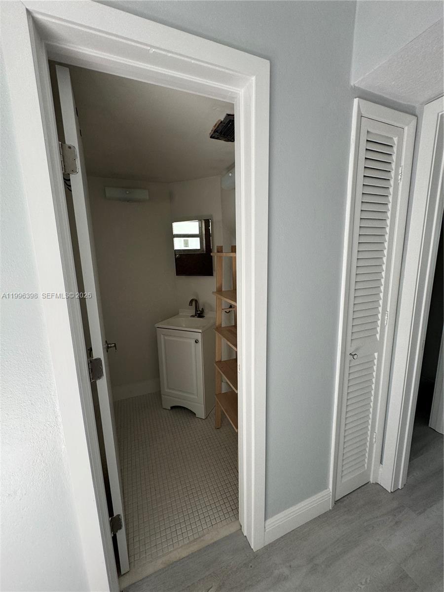 SECOND FORUM CONDO - Residential