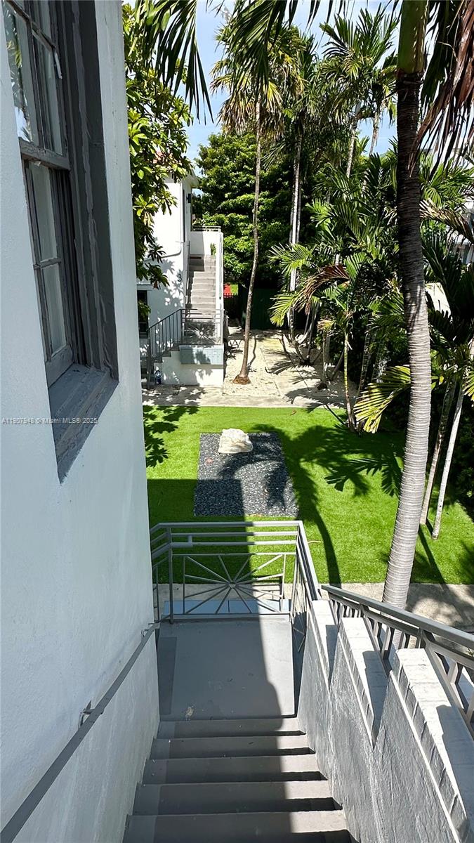 ALTOS DEL MAR NO 3 - Residential Lease