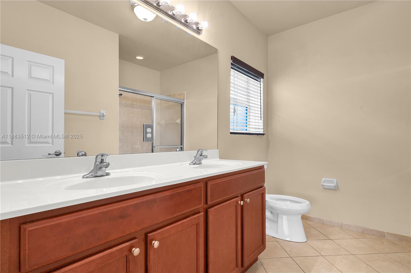 ATLANTIS AT OASIS - Residential