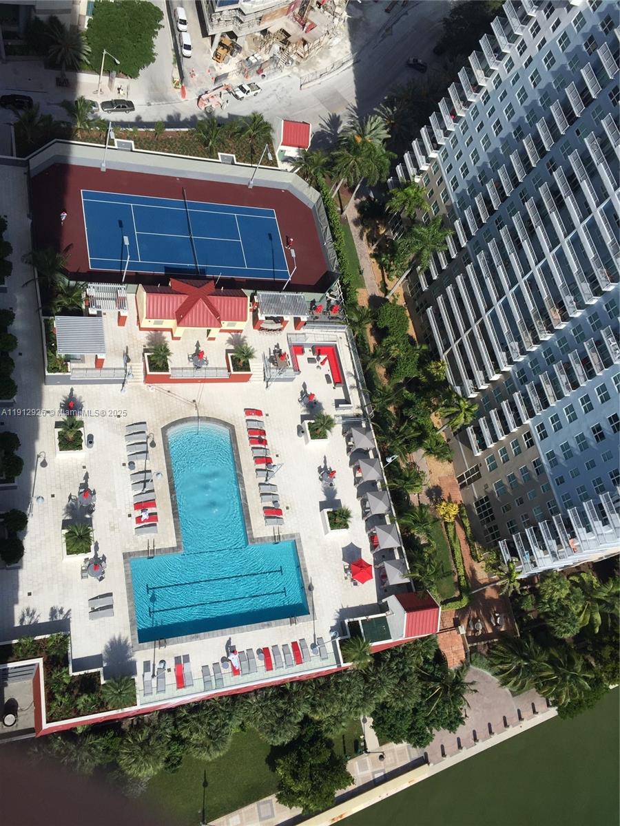 THE MARK ON BRICKELL COND - Residential Lease