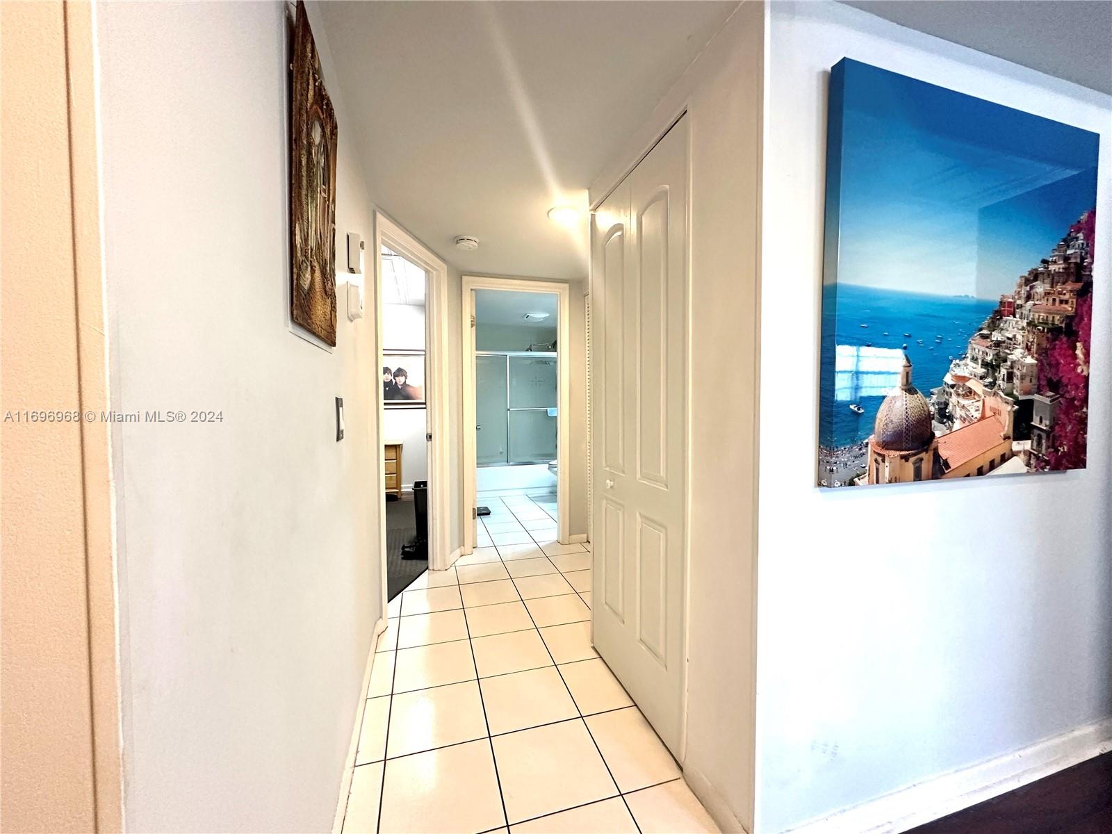 HAWTHORNE AT CENTURY VILL - Residential