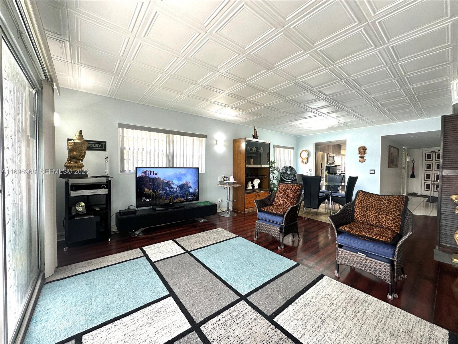 HAWTHORNE AT CENTURY VILL - Residential
