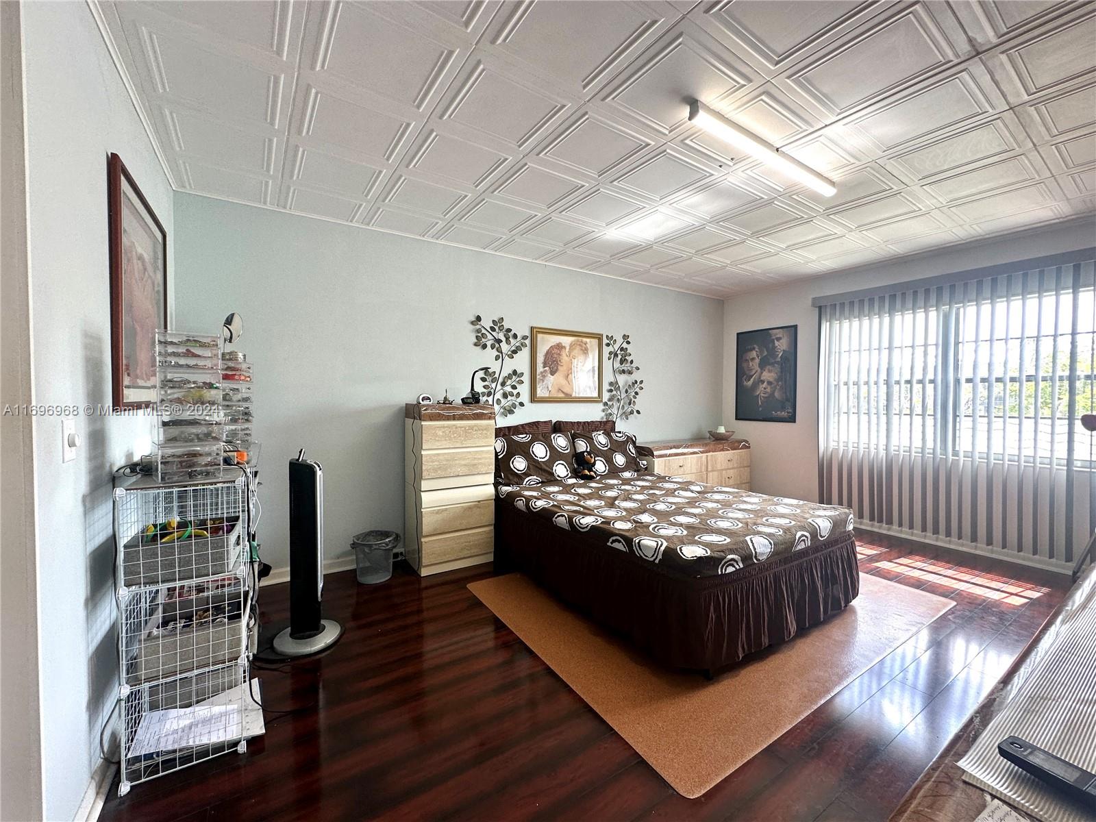 HAWTHORNE AT CENTURY VILL - Residential