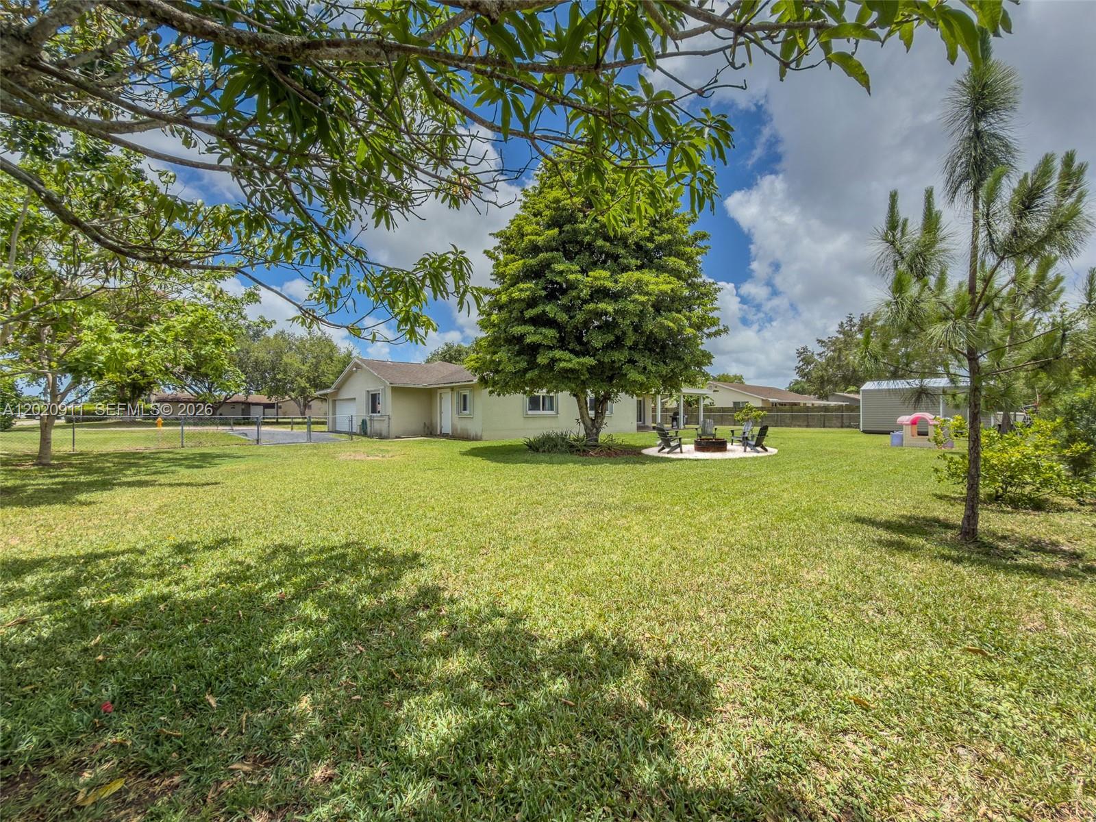 HERITAGE TRAILS FOUR - Residential
