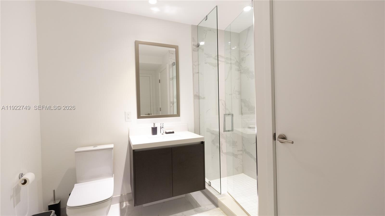 PARAMOUNT MIAMI WORLDCENT - Residential