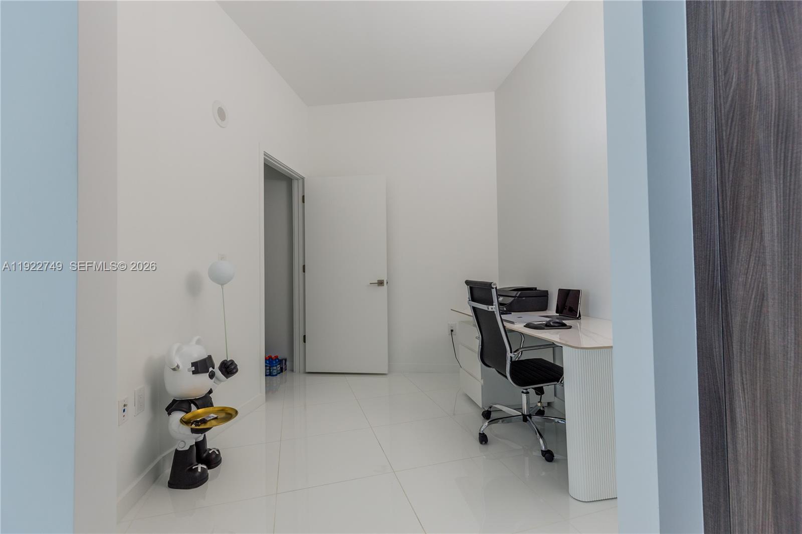 PARAMOUNT MIAMI WORLDCENT - Residential