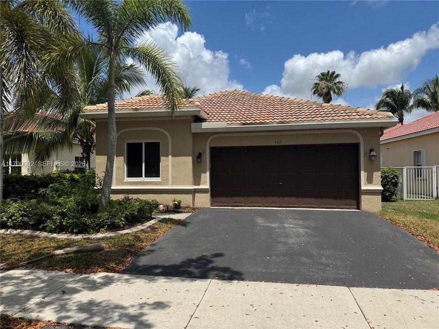 Welcome to your new home in The Ridges, one of Weston’s most desirable and family-friendly communities. This beautifully updated 4-bedroom, 2.5-bathroom single-family home offers comfort, style, and peace of mind in a safe, gated neighborhood known for its top-rated schools and community charm.

Property Highlights:
4 spacious bedrooms, 2.5 modern bathrooms
Tastefully updated interior
Low-maintenance living
Located in a quiet, family-oriented community
Community amenities and lush landscaping

Vacant and ready for a mid-June move-in

Whether you're relocating or just looking for a fresh start, this home is move-in ready and waiting for the perfect tenant.