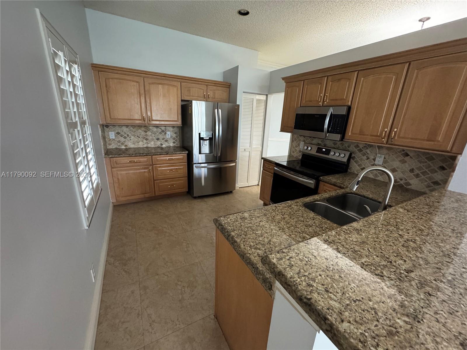 SECTOR 8 9 AND 10 - Residential Lease