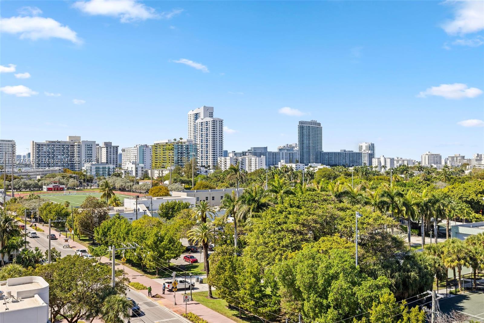 ADMIRAL TOWERS CONDO - Residential