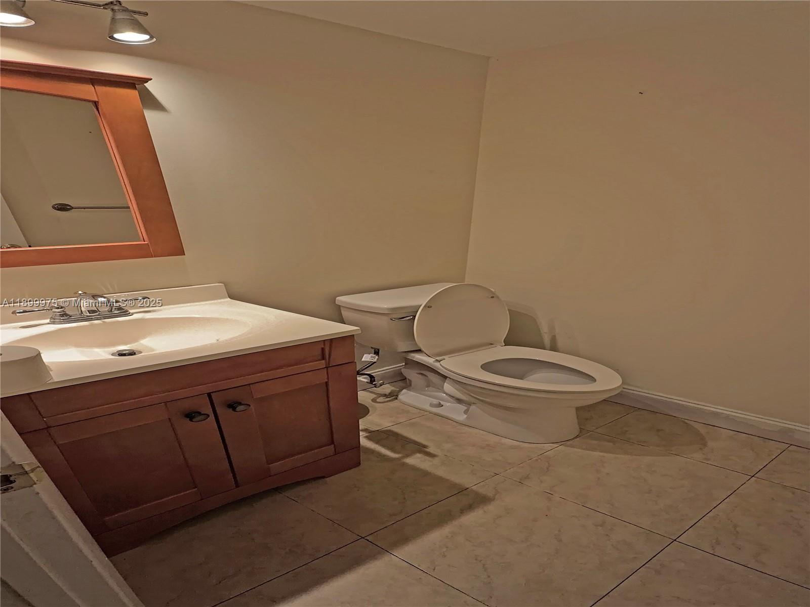 TOWERS OF OCEANVIEW EAST - Residential Lease