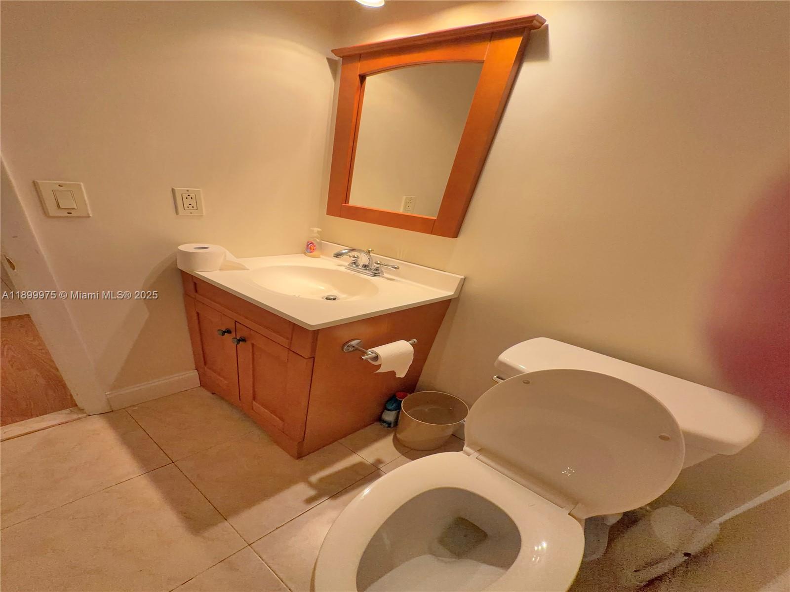 TOWERS OF OCEANVIEW EAST - Residential Lease