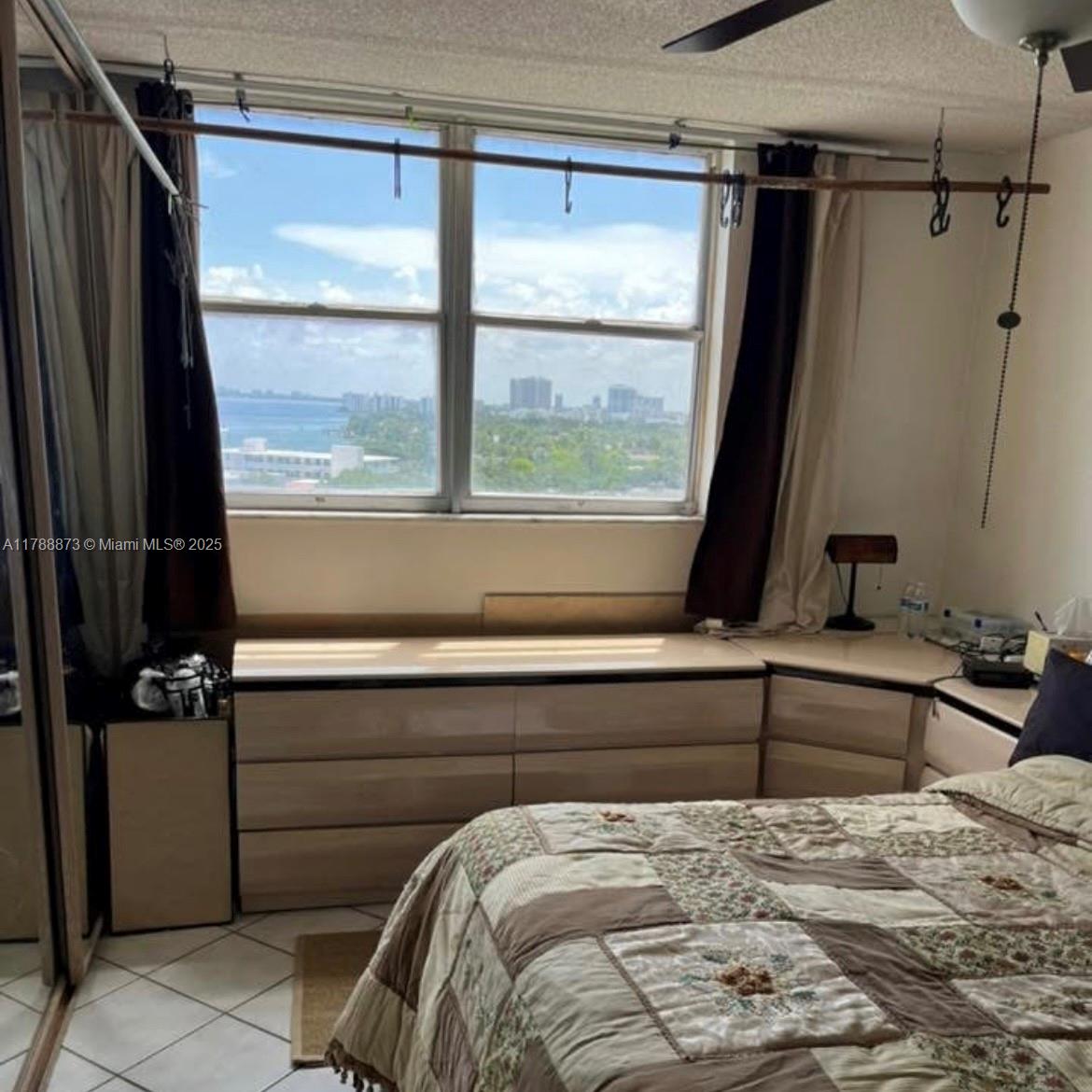 STANTON HOUSE CONDO - Residential