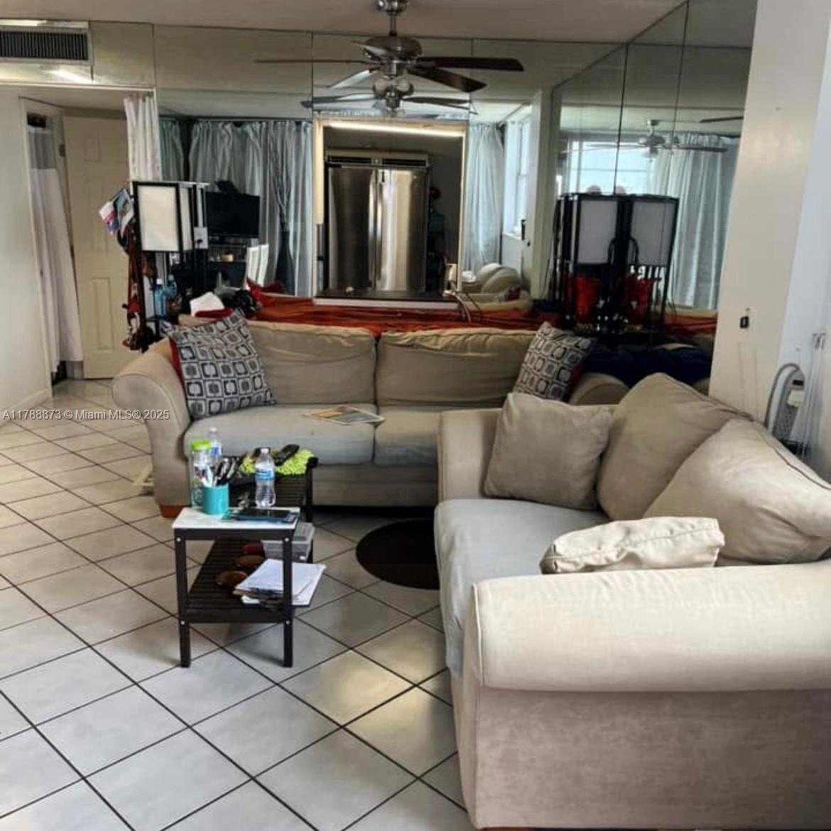 STANTON HOUSE CONDO - Residential