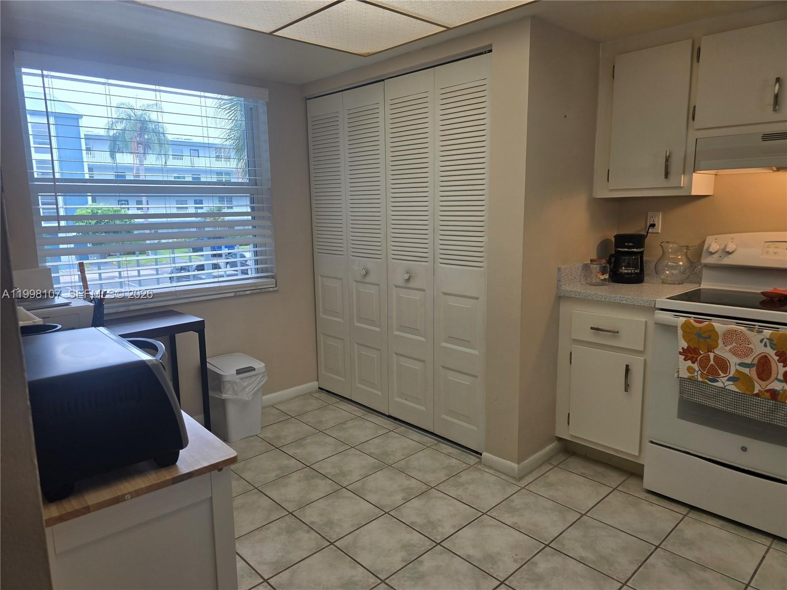 PALM SPRINGS 2 CONDO - Residential