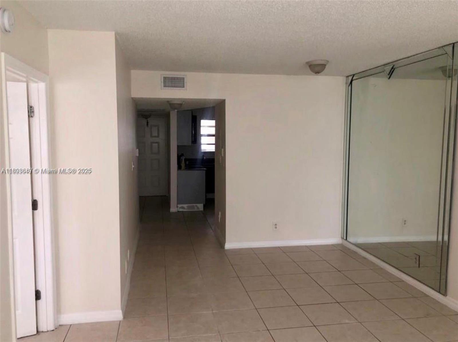 11213 Royal Palm Blvd -