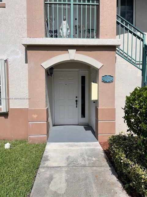 Photo of 2920 SE 13th Rd #104-45, Homestead, FL 33035 (MLS # A11939482)