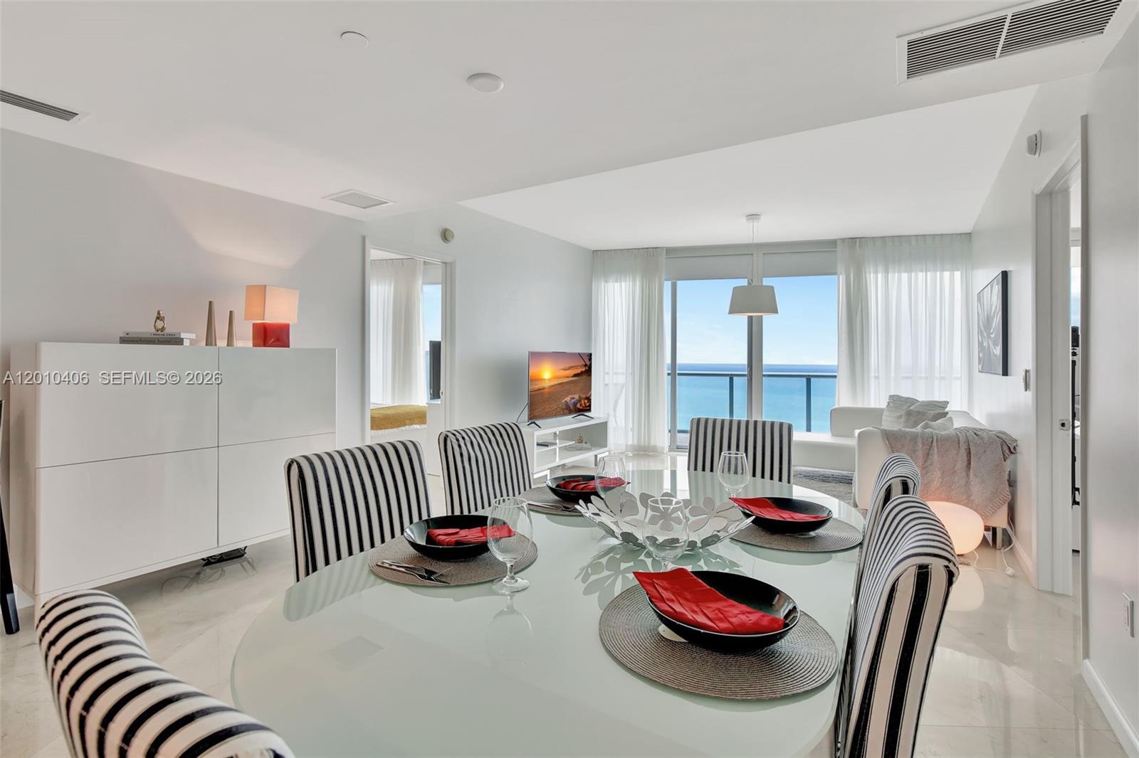 17001 Collins Ave 3702