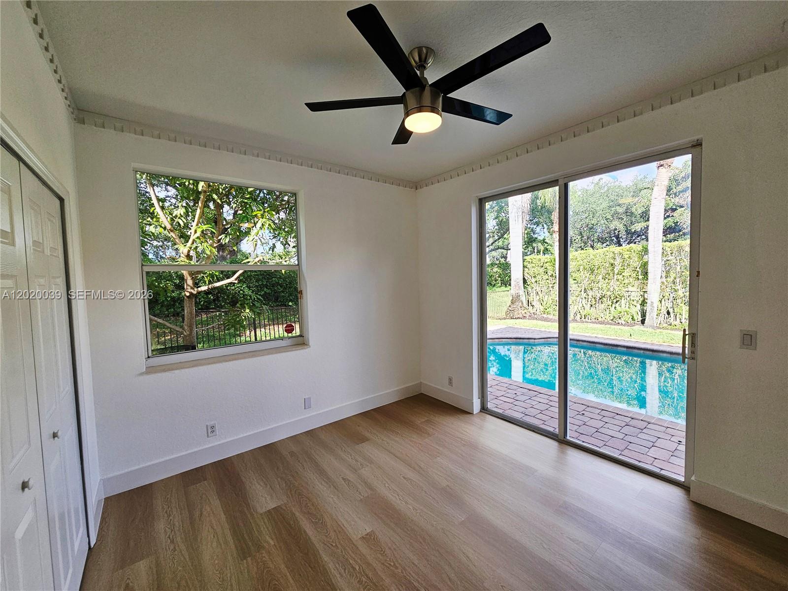 SUNSET LAKES PLAT ONE - Residential