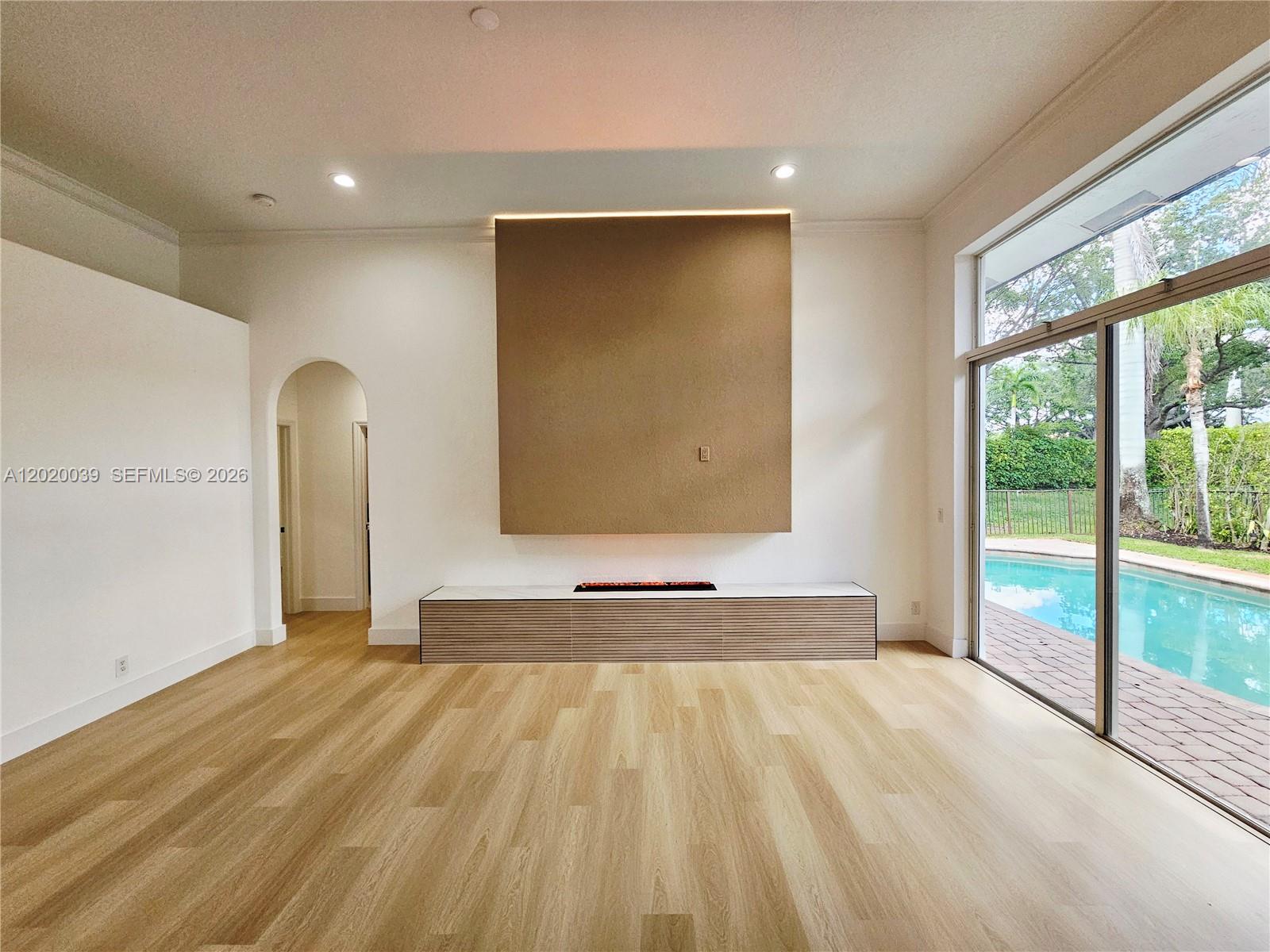 SUNSET LAKES PLAT ONE - Residential