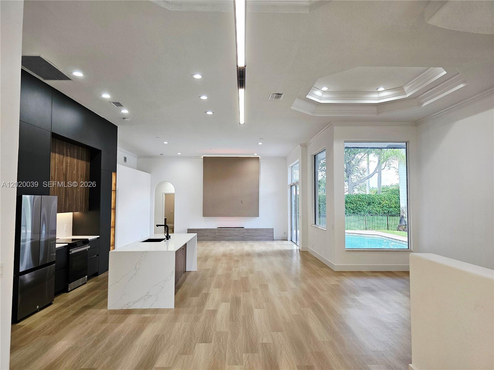 SUNSET LAKES PLAT ONE - Residential