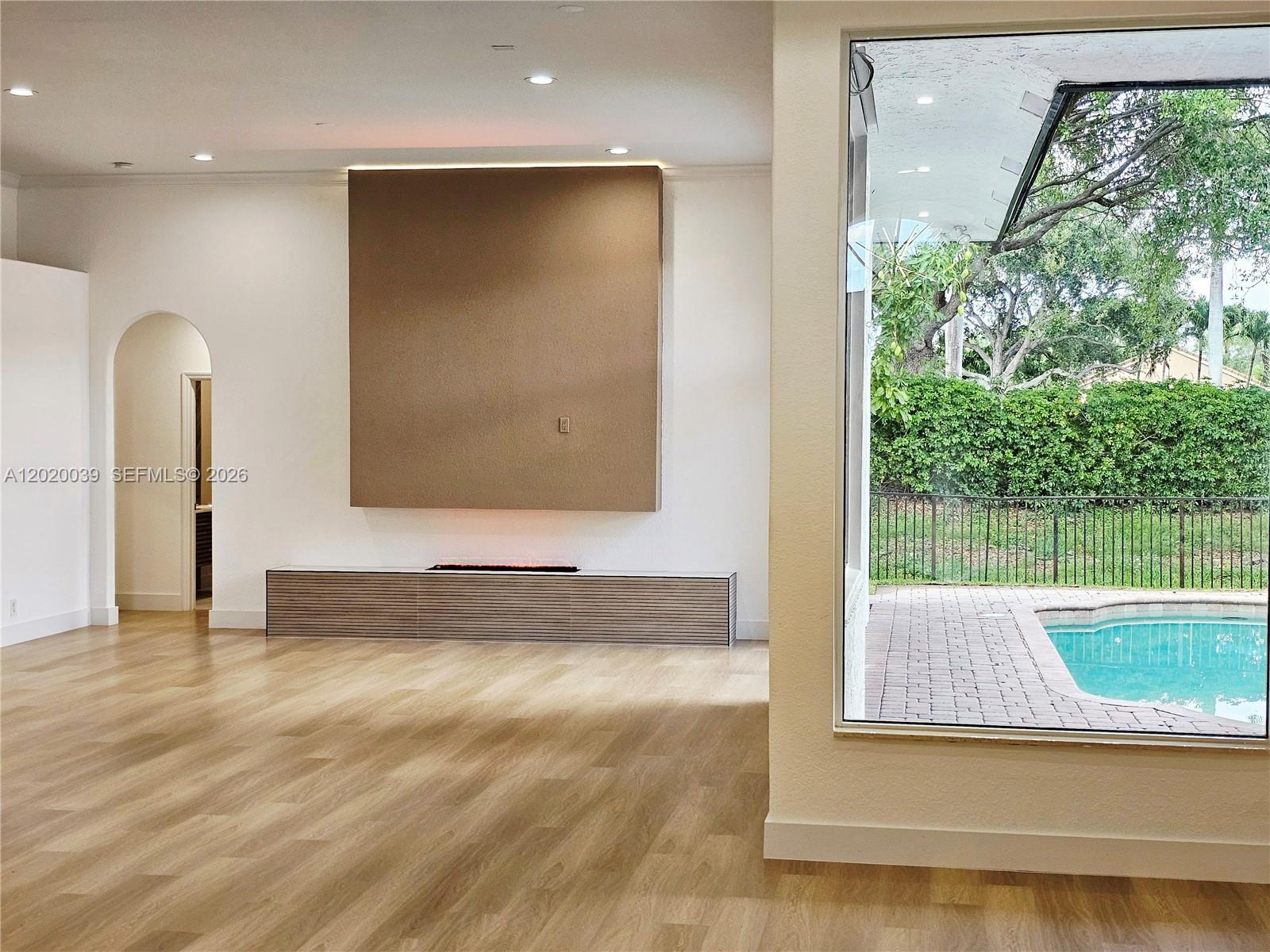 SUNSET LAKES PLAT ONE - Residential