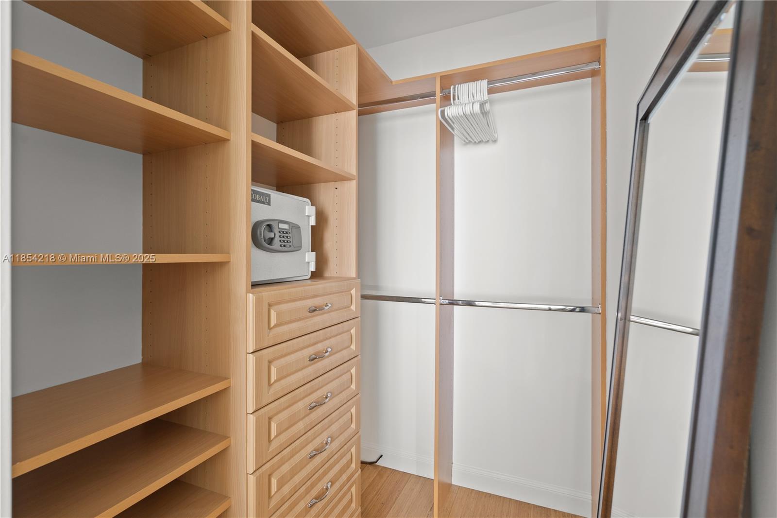 SOUTH TOWER AT THE POINT - Residential Lease