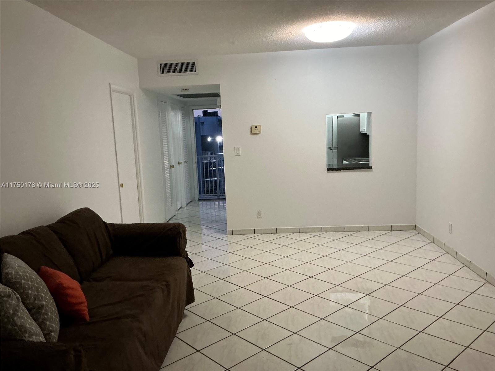 2309 Park Ln 304