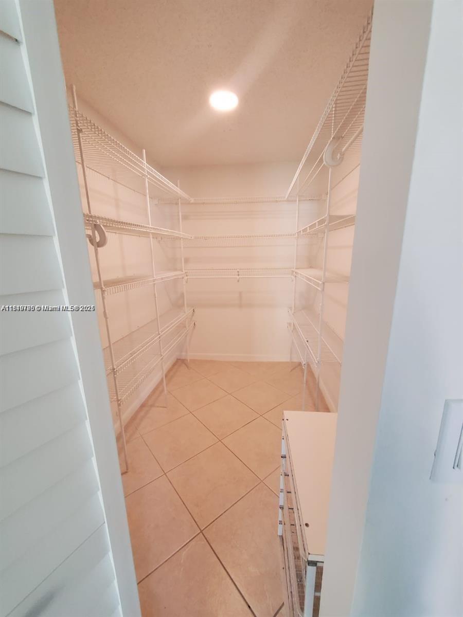 FLAMINGO GARDENS-TAMARIND - Residential