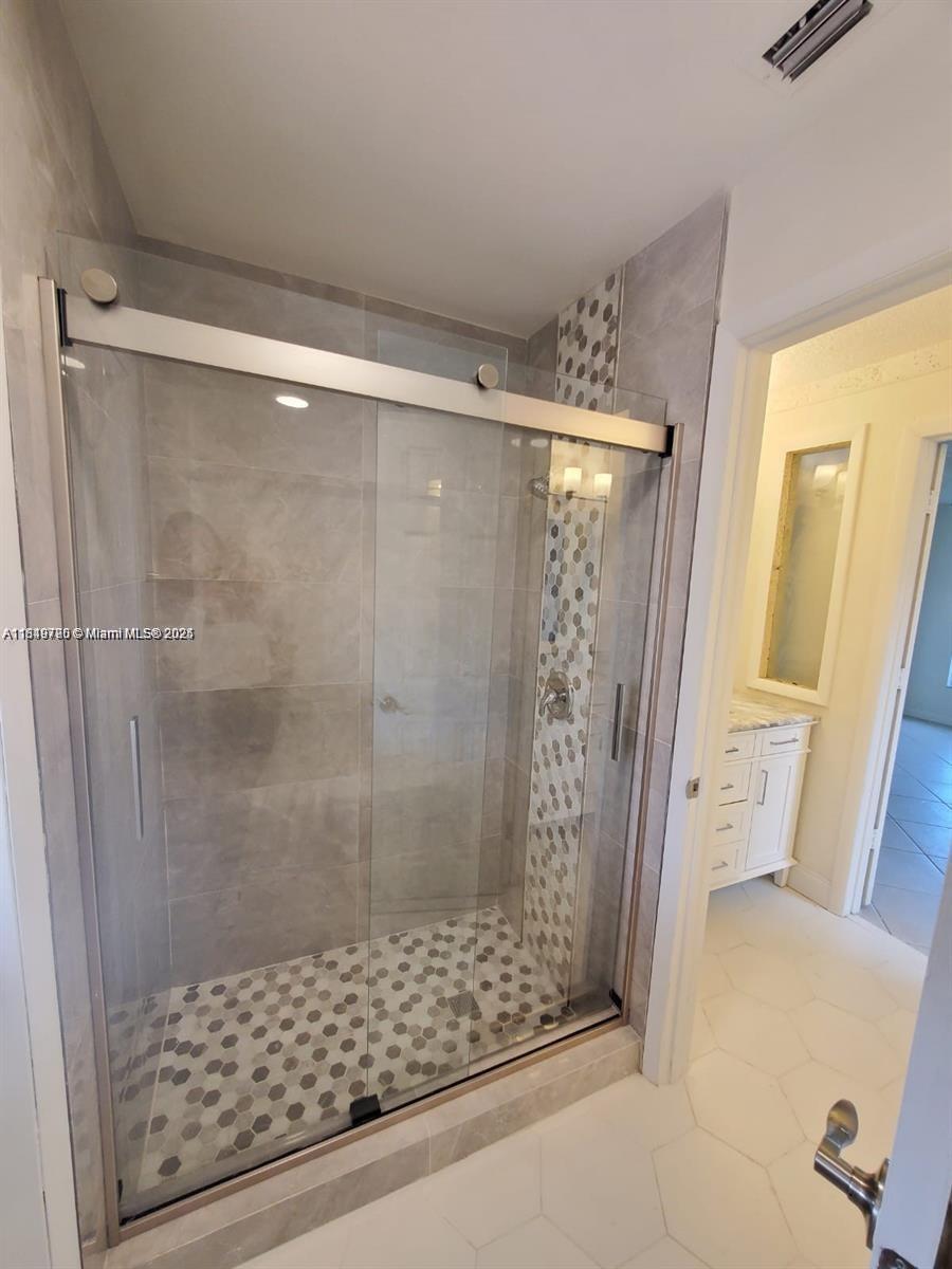 FLAMINGO GARDENS-TAMARIND - Residential