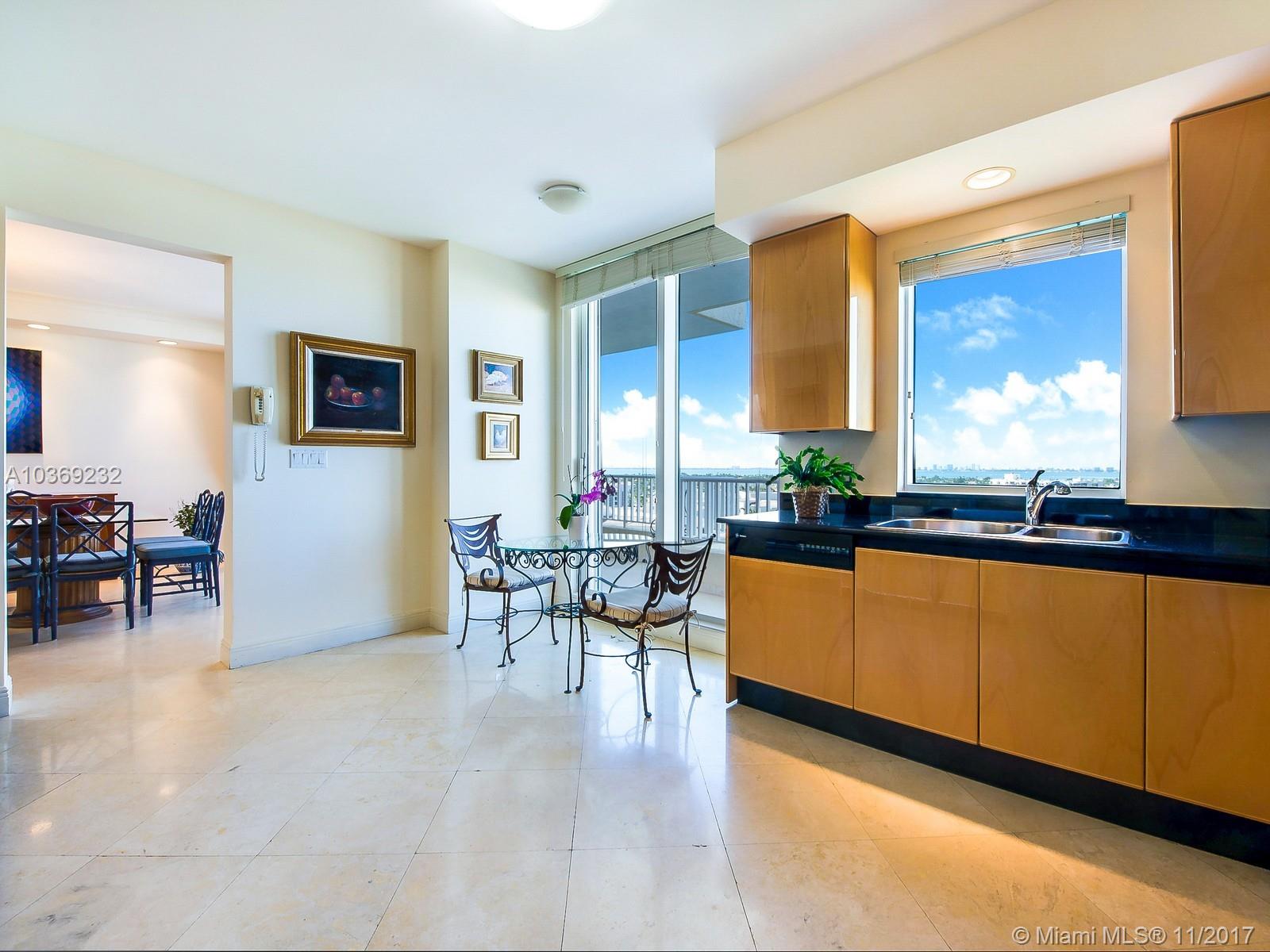 CLUB TOWER THREE CONDO - Residential