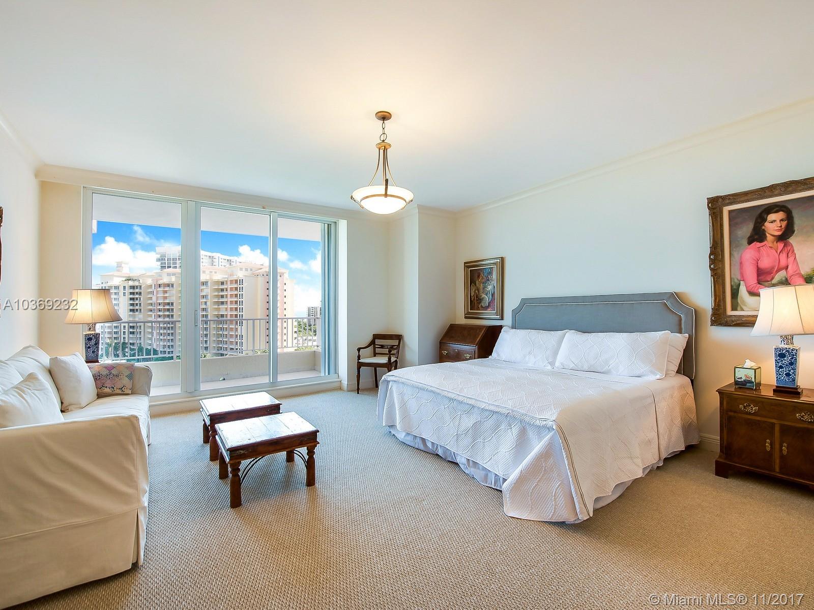 CLUB TOWER THREE CONDO - Residential