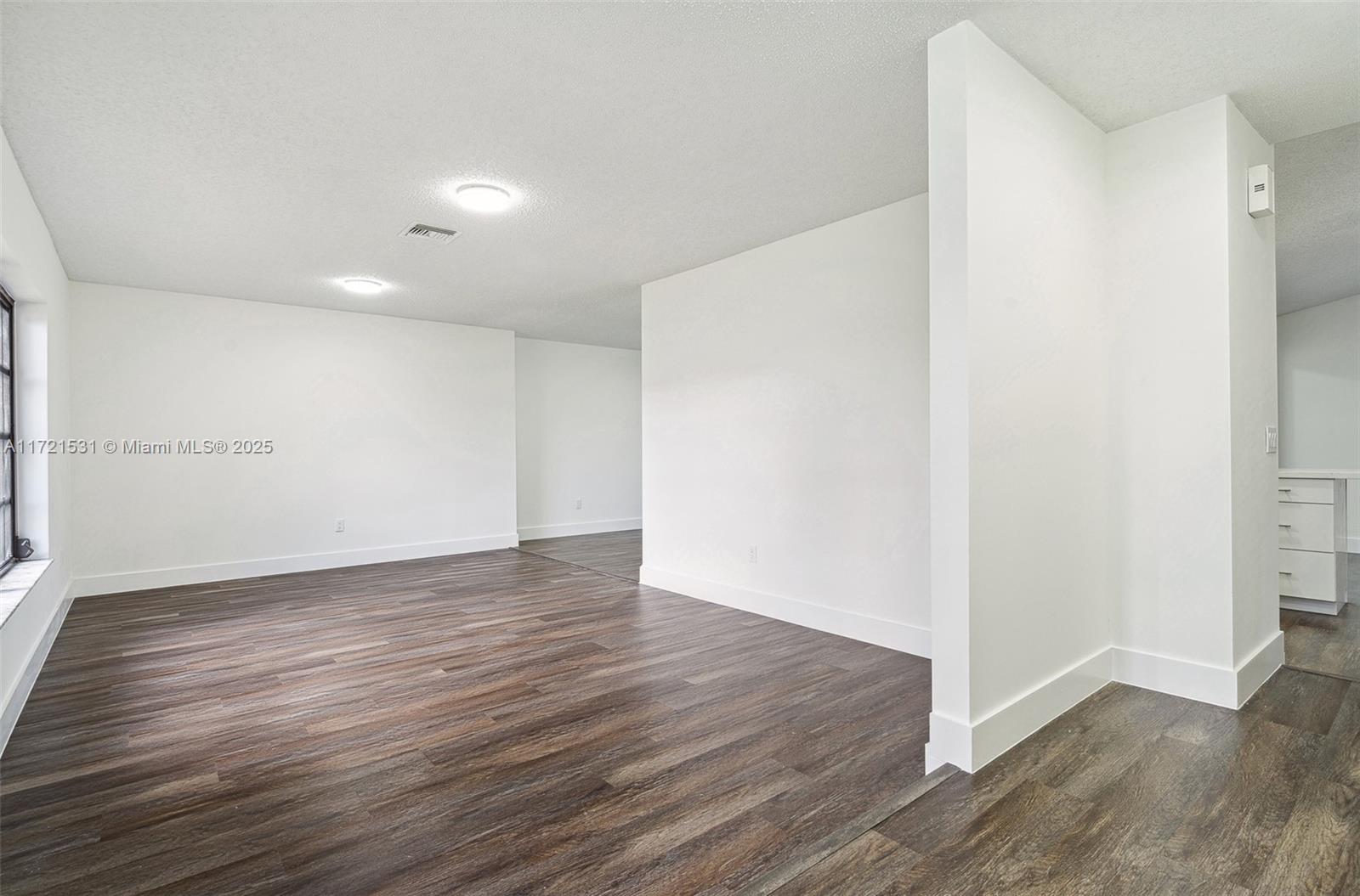2638 NW 98 Way