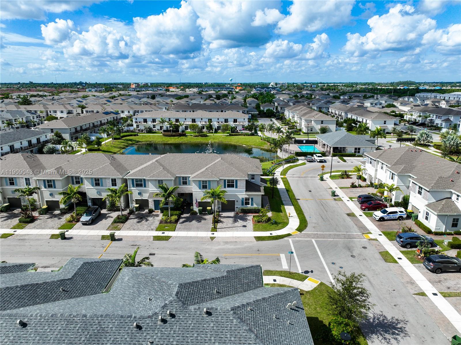 CEDAR AT KEYS GATE - Residential