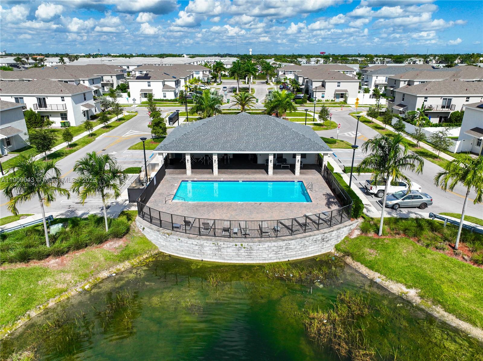 CEDAR AT KEYS GATE - Residential