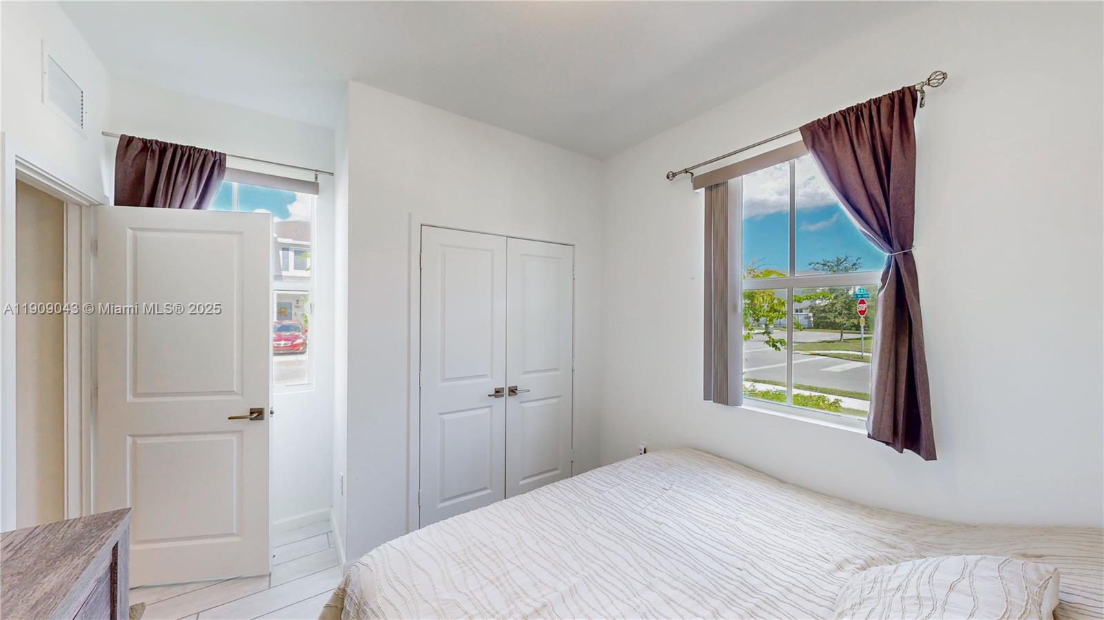 CEDAR AT KEYS GATE - Residential