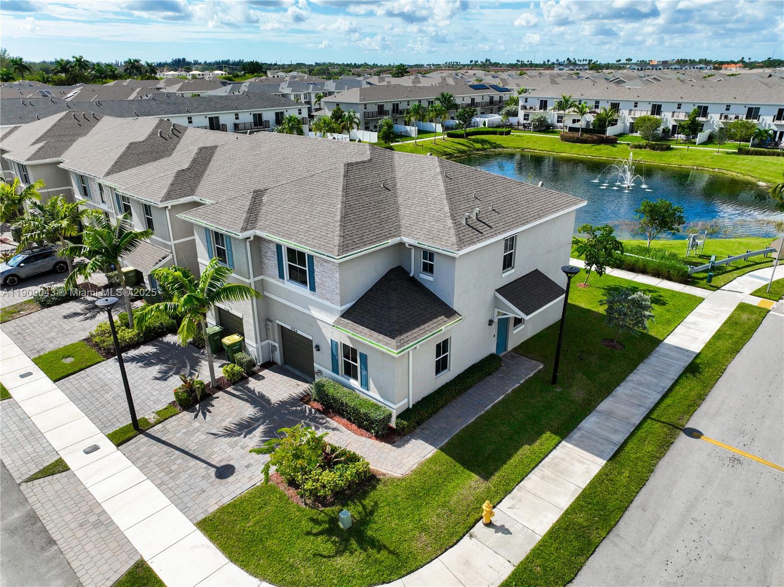 CEDAR AT KEYS GATE - Residential