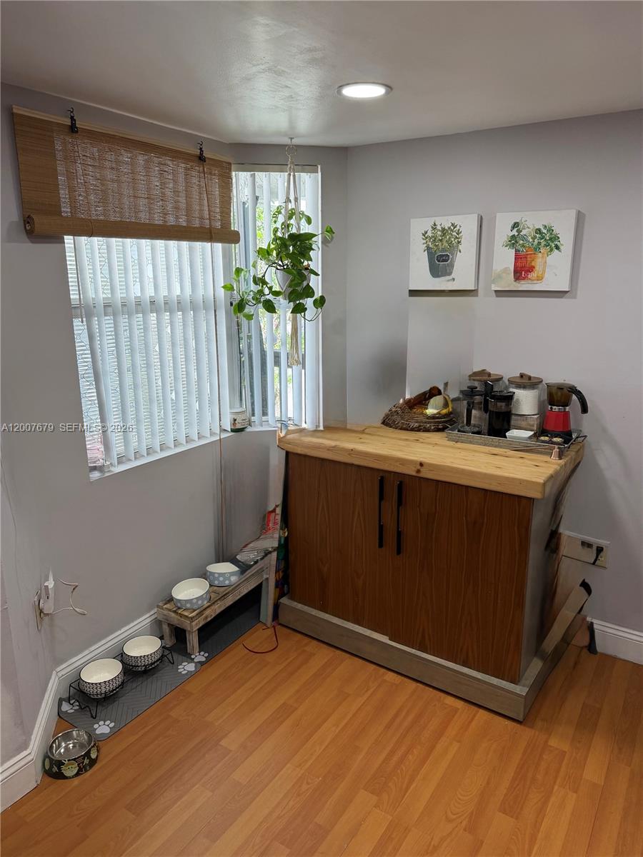 FAIRWAY GREENS CONDO HOME - Residential