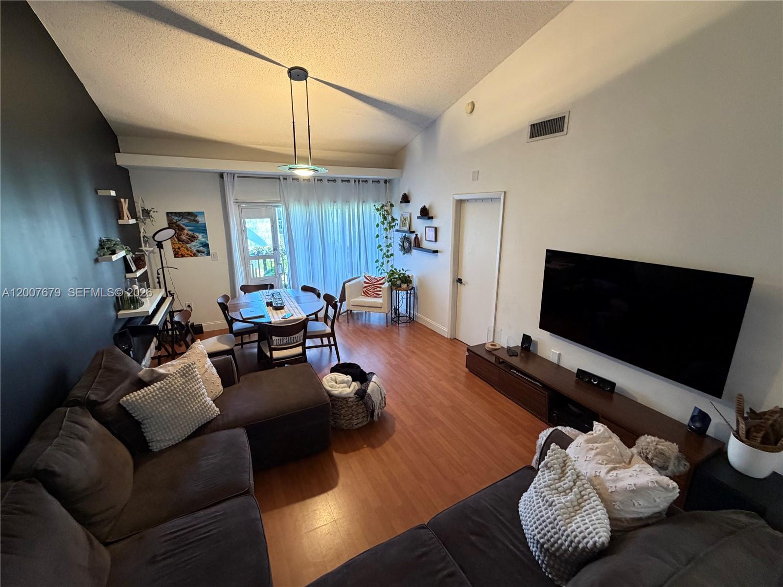 FAIRWAY GREENS CONDO HOME - Residential