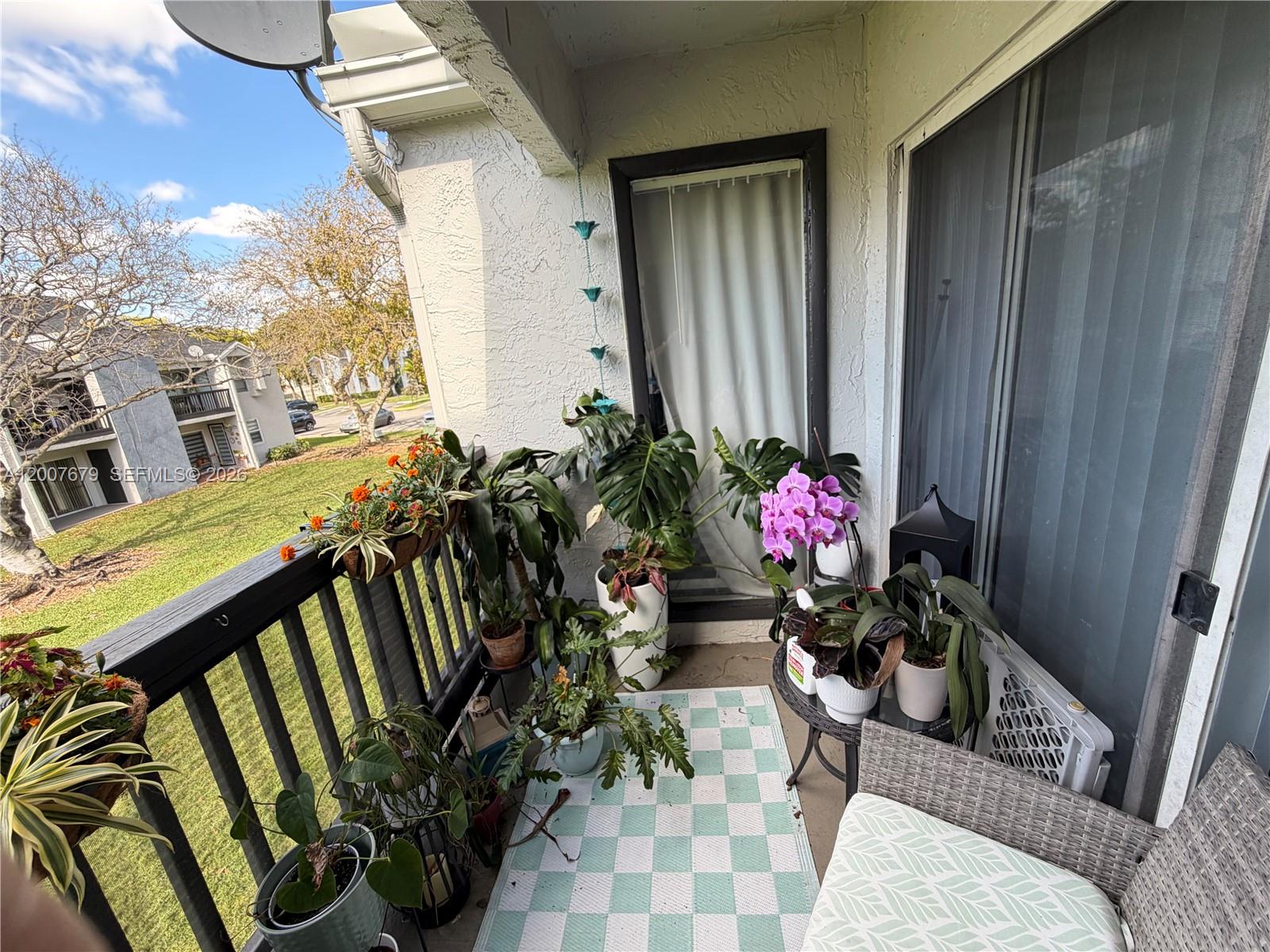 FAIRWAY GREENS CONDO HOME - Residential