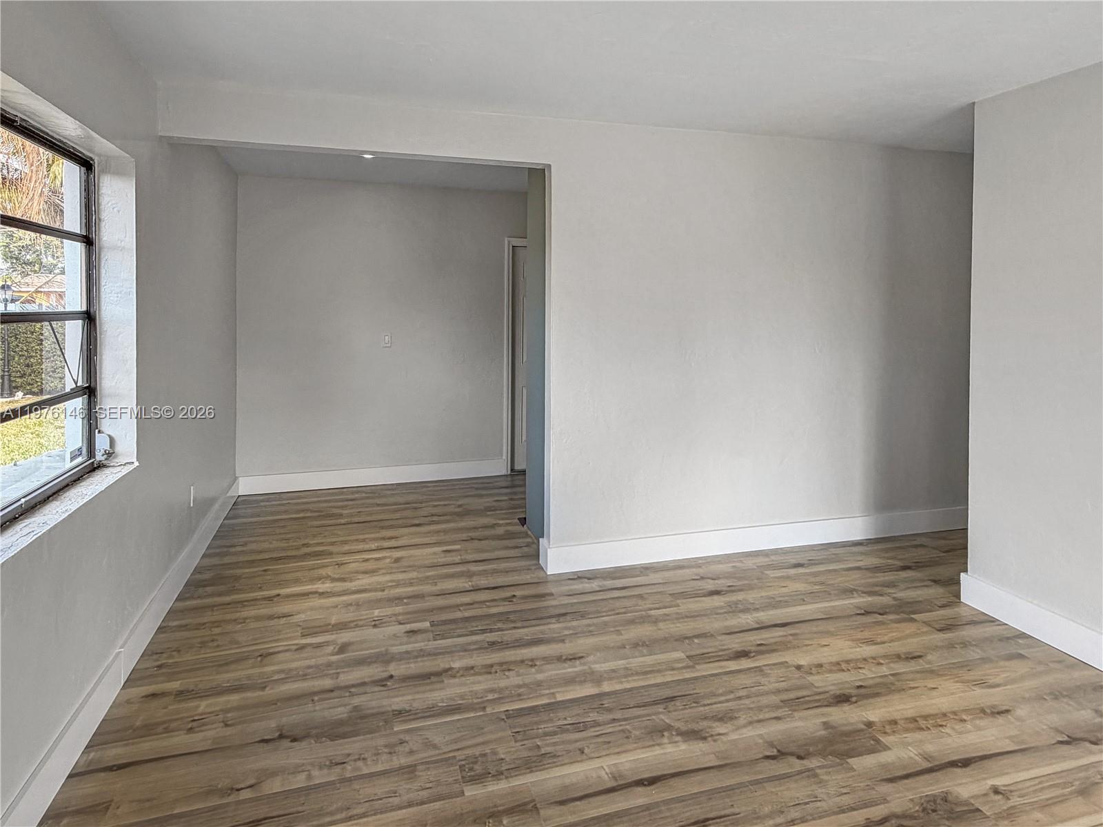 TROPICAL ESTATES 1ST ADDN - Residential Lease